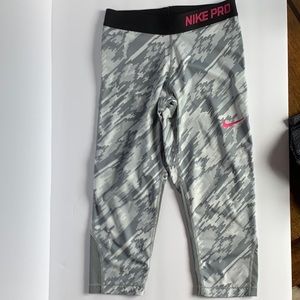 🎈Make Offer🎈Girls Nike Pro leggings